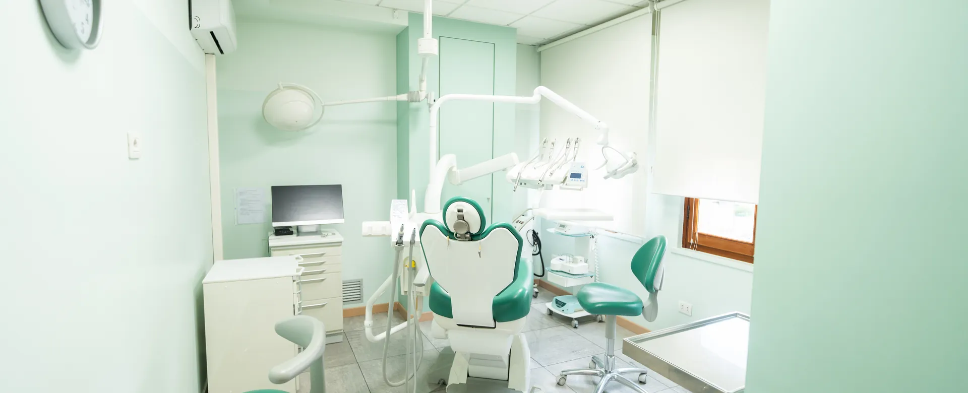 Sala d'attesa pensata per accogliere bambini e genitori
